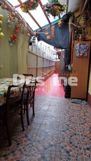 Casă individuală cu 5 camere cu Canalizare în Gheorghe Doja
