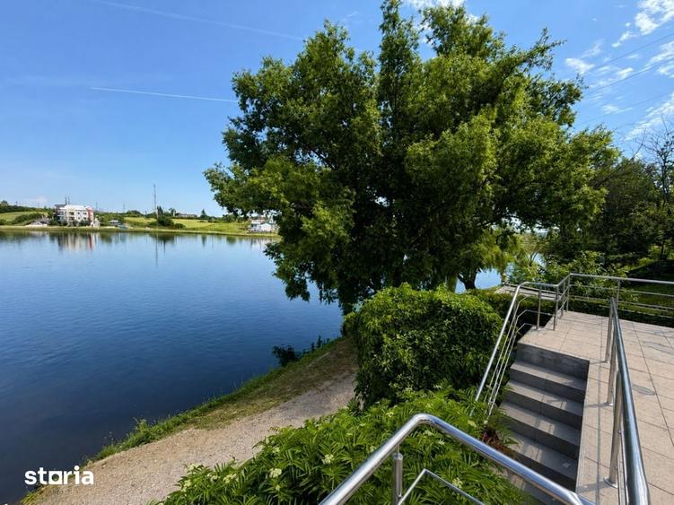Vila Tip Duplex cu Vedere catre Lac - 5