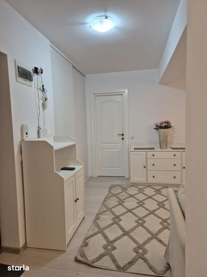 Apartament cu 3 camere în Mioriței