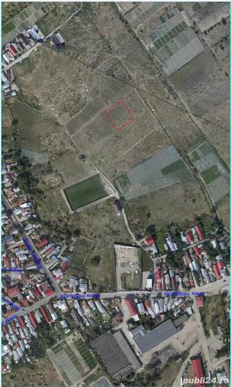 Teren de 1000 mp, în Aleea Sporturilor