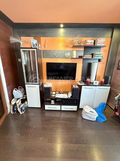Apartament cu 3 camere în Mircea cel Bătrân