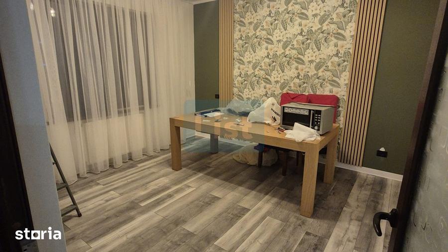 Casă cu 5 camere cu Teren 1100 Mp în Vânători