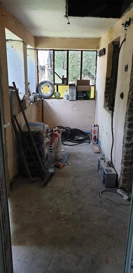 Casă cu 3 camere cu Teren 5513 Mp în Bratia din Deal