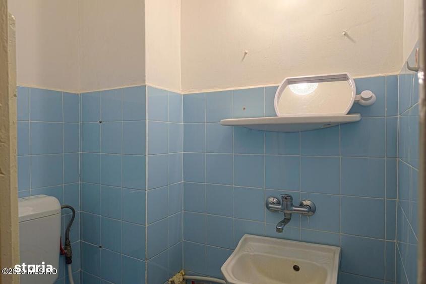 Apartament cu 3 camere decomandat în Soarelui