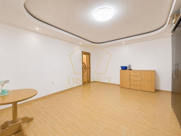 Apartament cu 2 camere semidecomandat în Aradului