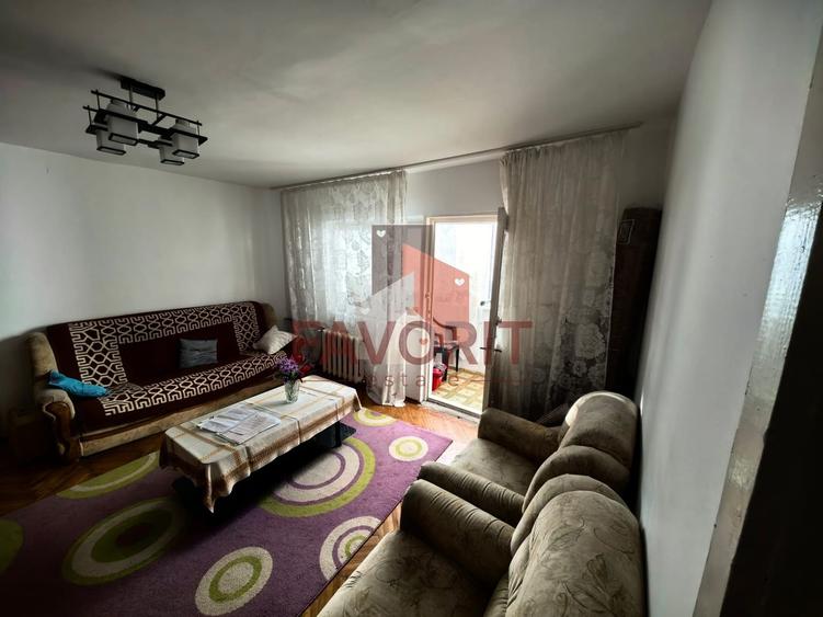 Apartament cu 2 camere, mobilat în Lipovei — fotografia 1