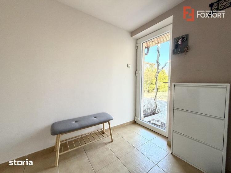 Casă cu 3 camere cu Teren 1870 Mp în Steaua