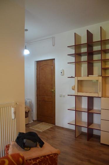 Apartament cu 2 camere decomandat în Piatra Arsă