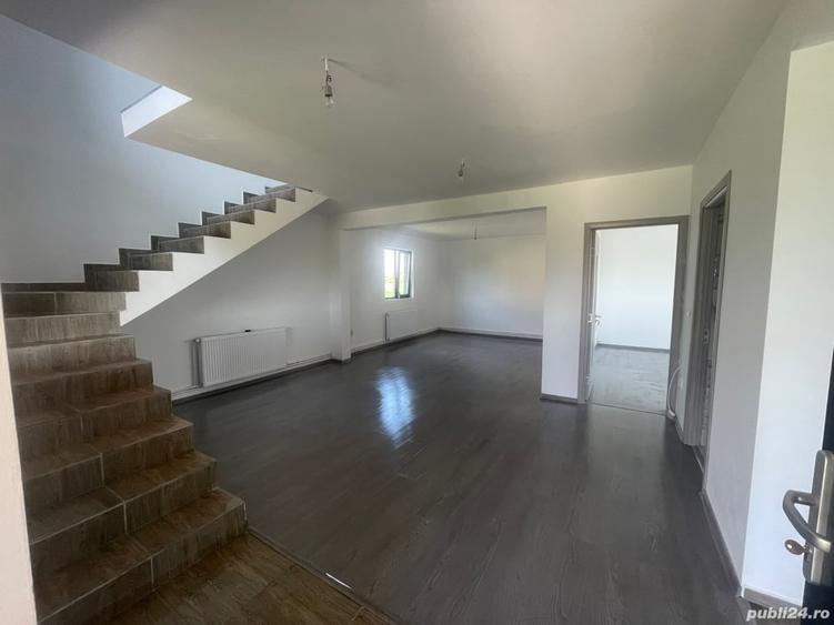 Casă cu 4 camere cu Teren 500 Mp în Buturugeni