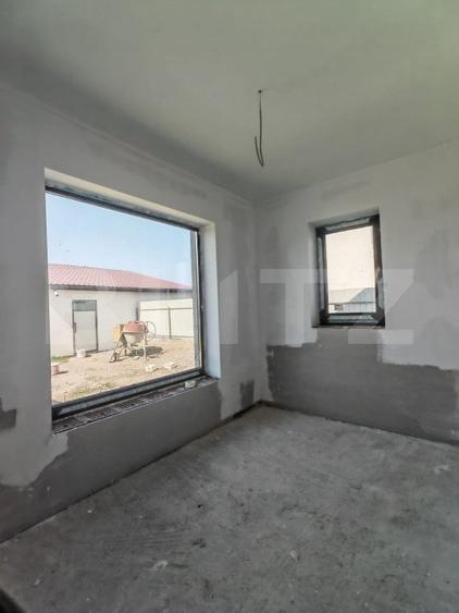 Casă individuală cu 5 camere cu Garaj în Tărlungeni