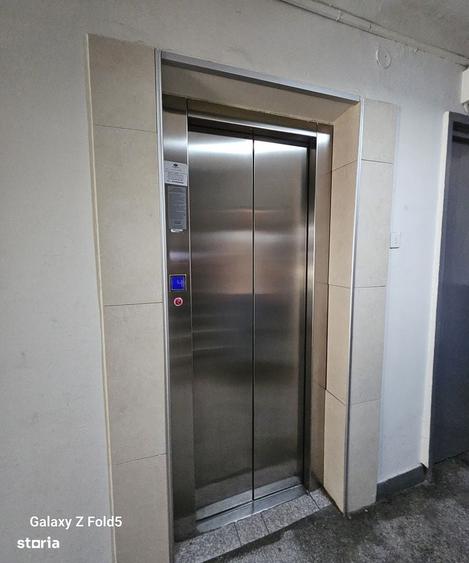 Apartament cu 3 camere decomandat în Ultracentral