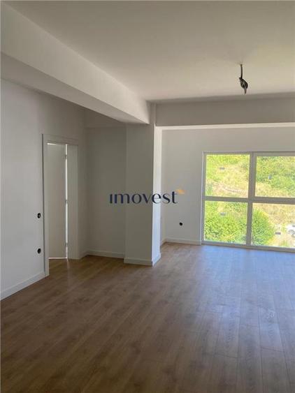 Apartament cu 2 camere decomandat în Aeroport