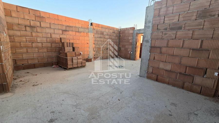 Casă cu 3 camere cu Teren 320 Mp în Șag