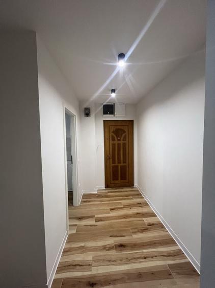 Apartament cu 2 camere semidecomandat în Cetății