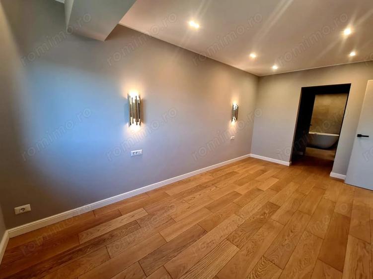Apartament cu 3 camere în 1 Mai