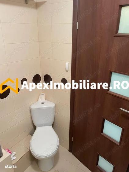 Apartament cu 4 camere decomandat în Central
