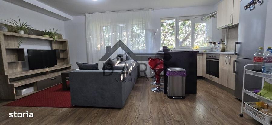 Apartament de inchiriat cu 5 camere aproape de UMF, in 7 noiembrie - 1