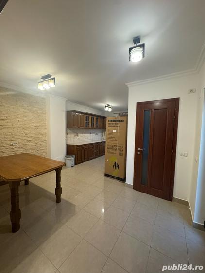 Casă cu 4 camere cu Teren 300 Mp în Lidia
