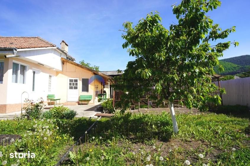 Casă cu 3 camere cu Teren 851 Mp în Alexandru cel Bun