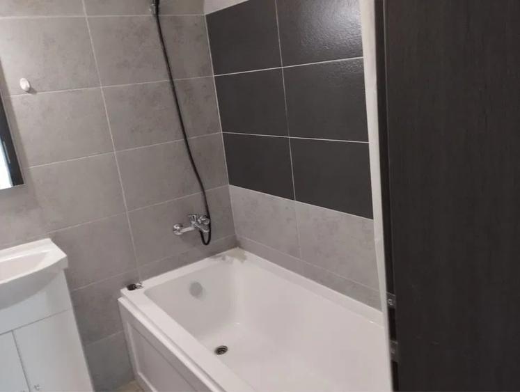 Apartament cu 2 camere decomandat, mobilat în Viilor