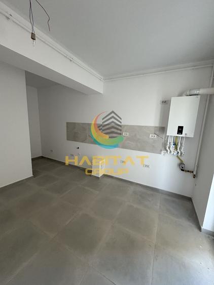 Apartament cu 3 camere semidecomandat în Brâncoveanu