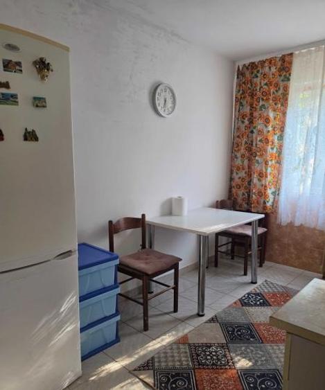 Apartament cu 2 camere semidecomandat în Tomis Nord