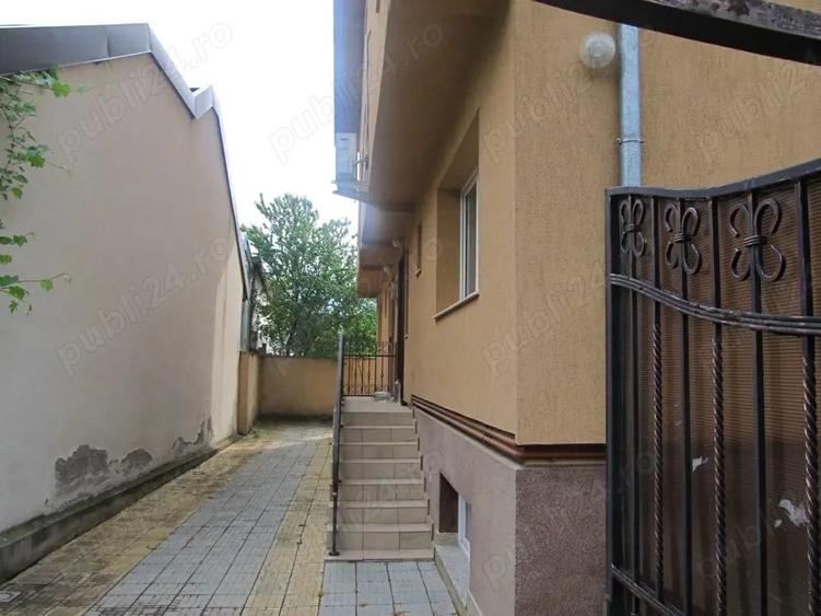 Casă cu 3 camere în Colentina