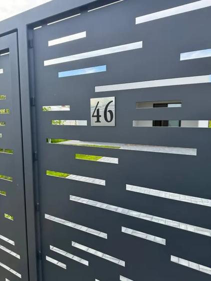 Casă cu 4 camere cu Teren 680 Mp în Periș