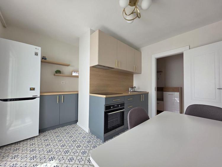 Apartament cu 2 camere decomandat în Ultracentral