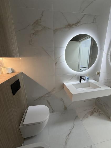 Apartament cu 2 camere decomandat în Exterior Vest