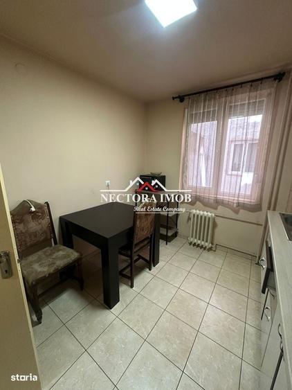 Apartament cu 3 camere decomandat în Ultracentral