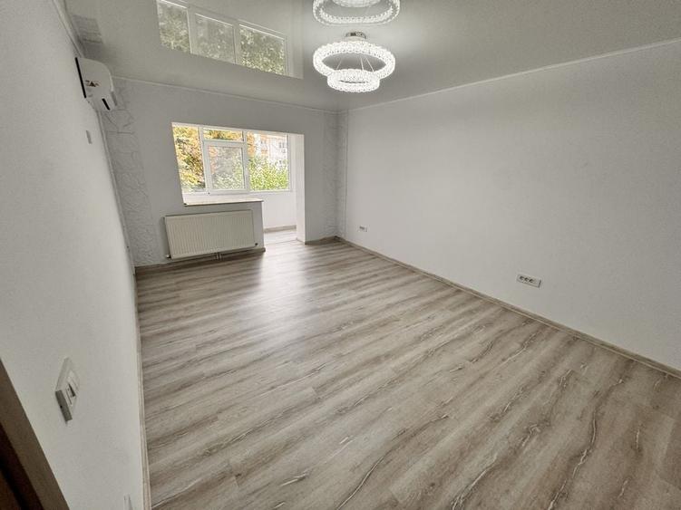 Apartament cu 3 camere decomandat în Dorobanți