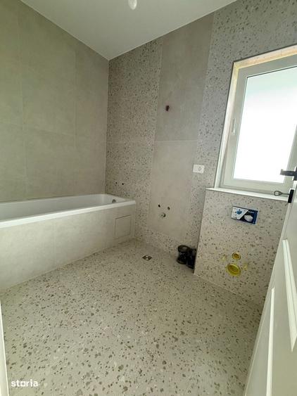 Casă cu 4 camere cu Teren 420 Mp în Valea Adâncă