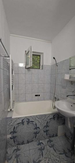 Apartament cu 2 camere nedecomandat în Tomis Nord