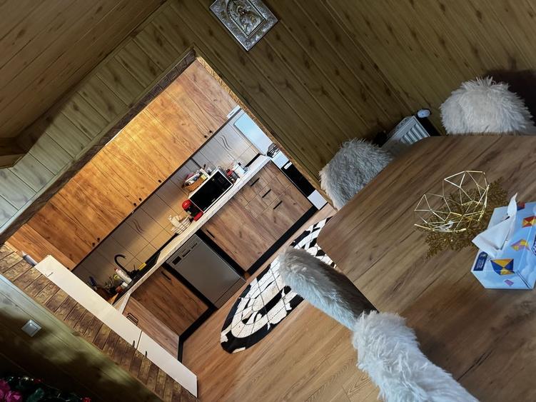 Casă cu 3 camere în Bobicești