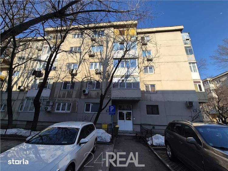 Apartament cu 3 camere decomandat în Berceni — fotografia 1