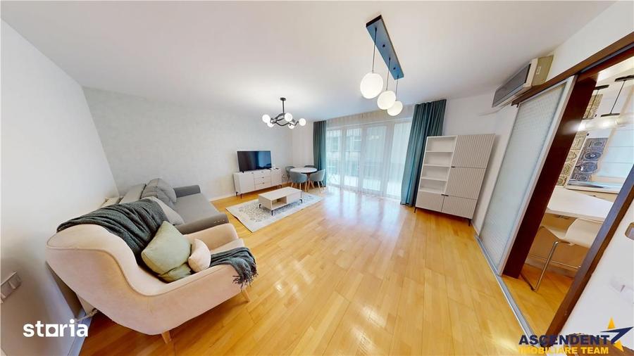 Apartament cu 4 camere, mobilat în Central