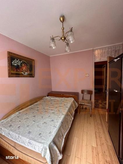 Apartament cu 4 camere în Sud