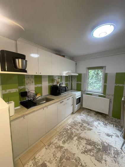 Apartament cu 2 camere semidecomandat în Aradului