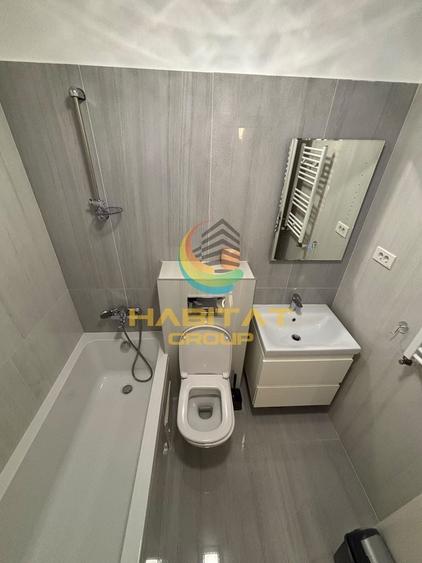 Casă individuală cu 4 camere cu Canalizare în Central