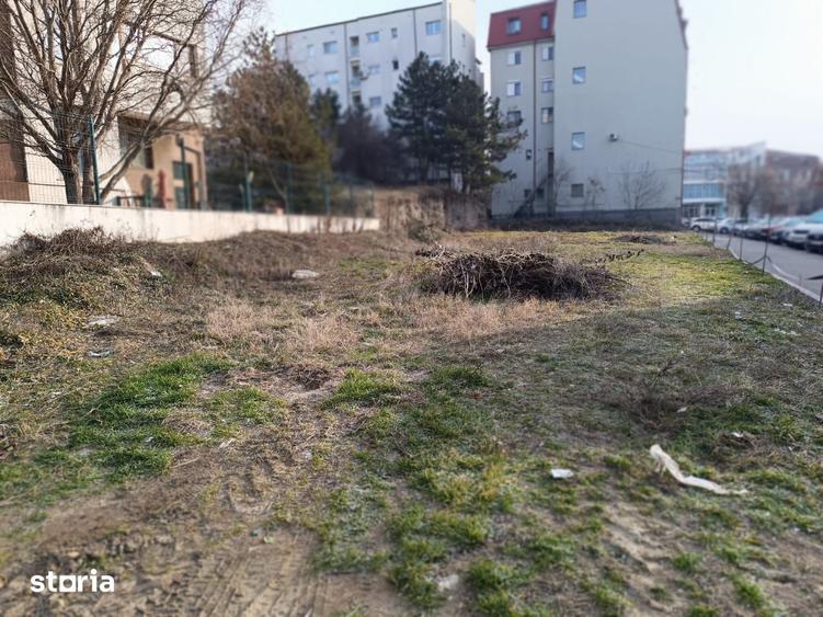 Teren de 856 mp, în Craiovița Nouă