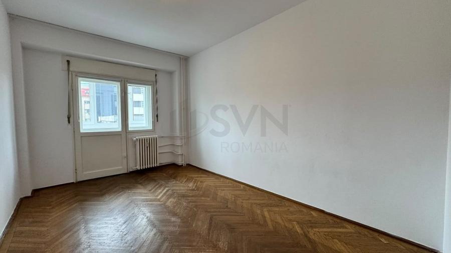 Apartament cu 4 camere decomandat în 1 Mai