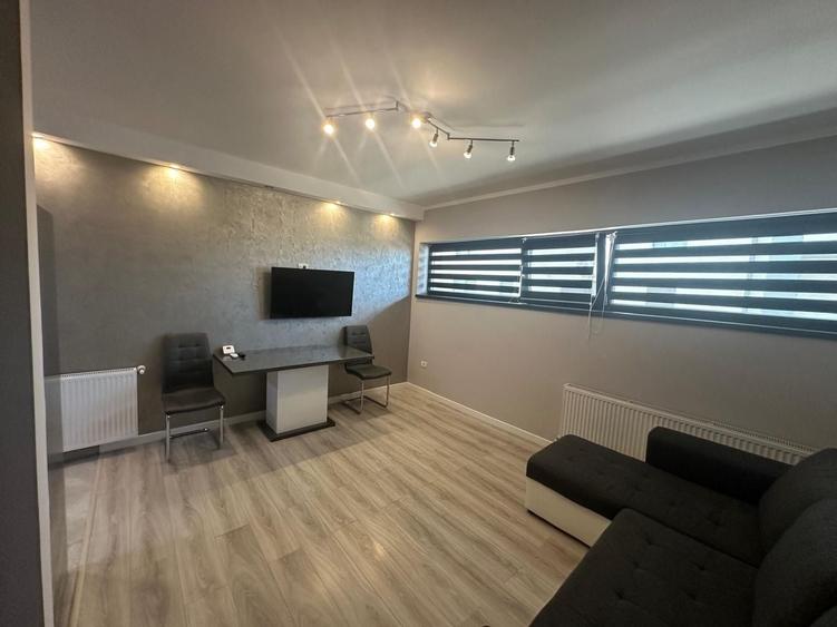 Apartament cu 2 camere decomandat, mobilat în Dumbrăvița