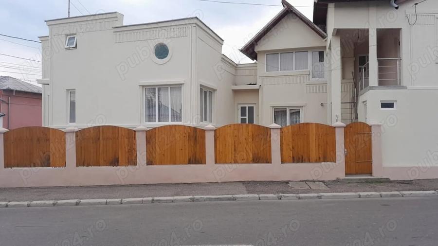 Casa zona Plevnei Parang 10 camere pretabila pentru locuinta sau diferite activitati comerciale - 2