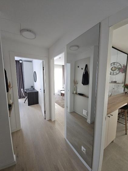 Apartament cu 2 camere decomandat, mobilat în Aviației