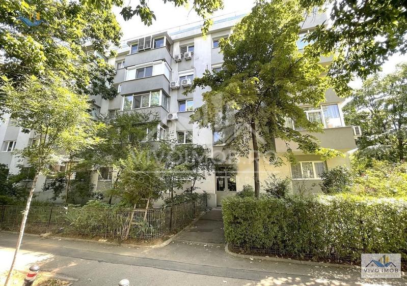 Apartament cu 2 camere decomandat, mobilat în Lacul Tei
