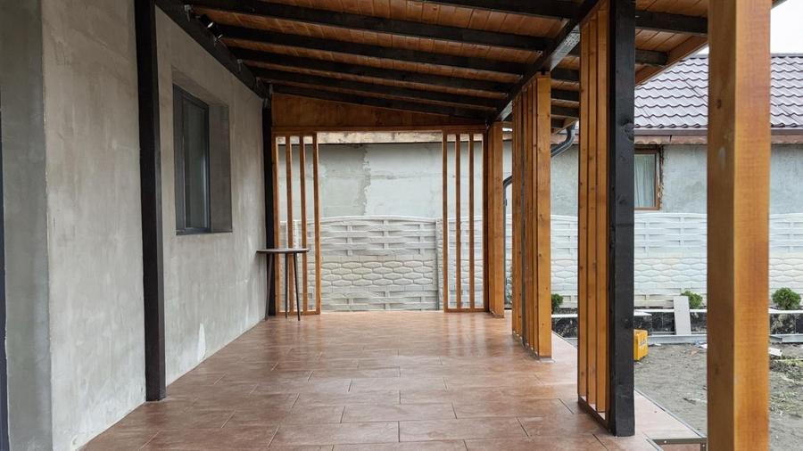 Casă individuală cu 3 camere cu Canalizare în Stâlpu