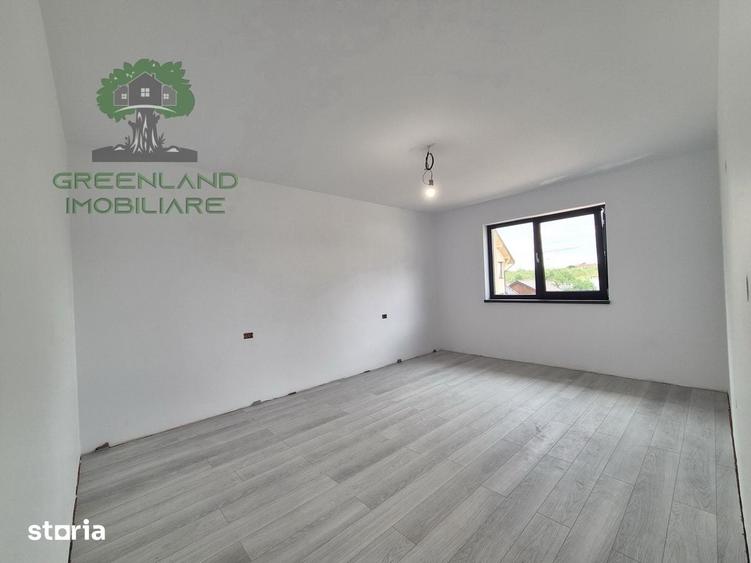 Casă cu 5 camere cu Teren 350 Mp în Mircea cel Bătrân