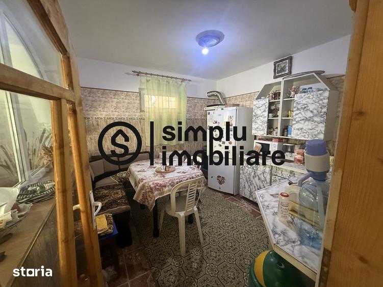 Casă cu 6 camere cu Teren 372 Mp în Bariera Vâlcii