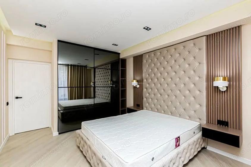 Apartament cu 3 camere decomandat în Vlahuță